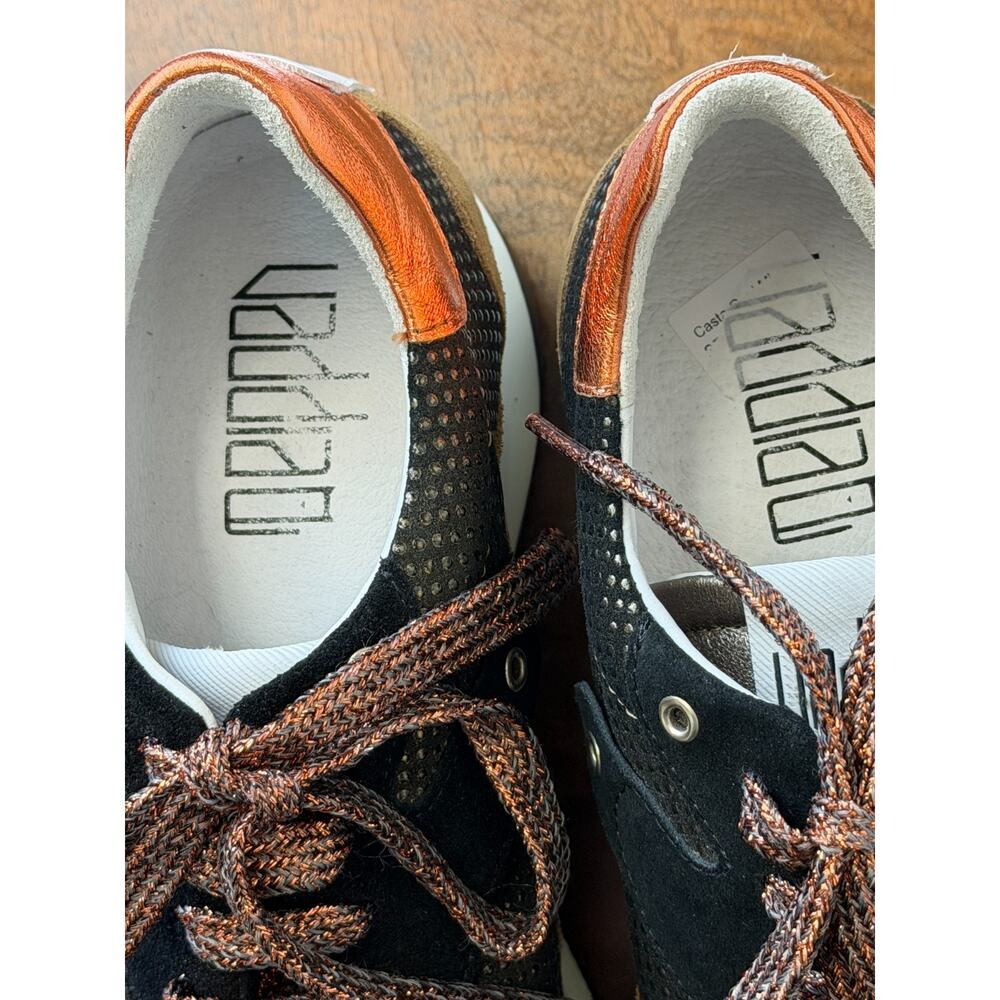 NIB Vaddia Casta Gold Metallic Mix Funky European Tennis Shoe #0376 EU 38200 - Picture 9 of 10